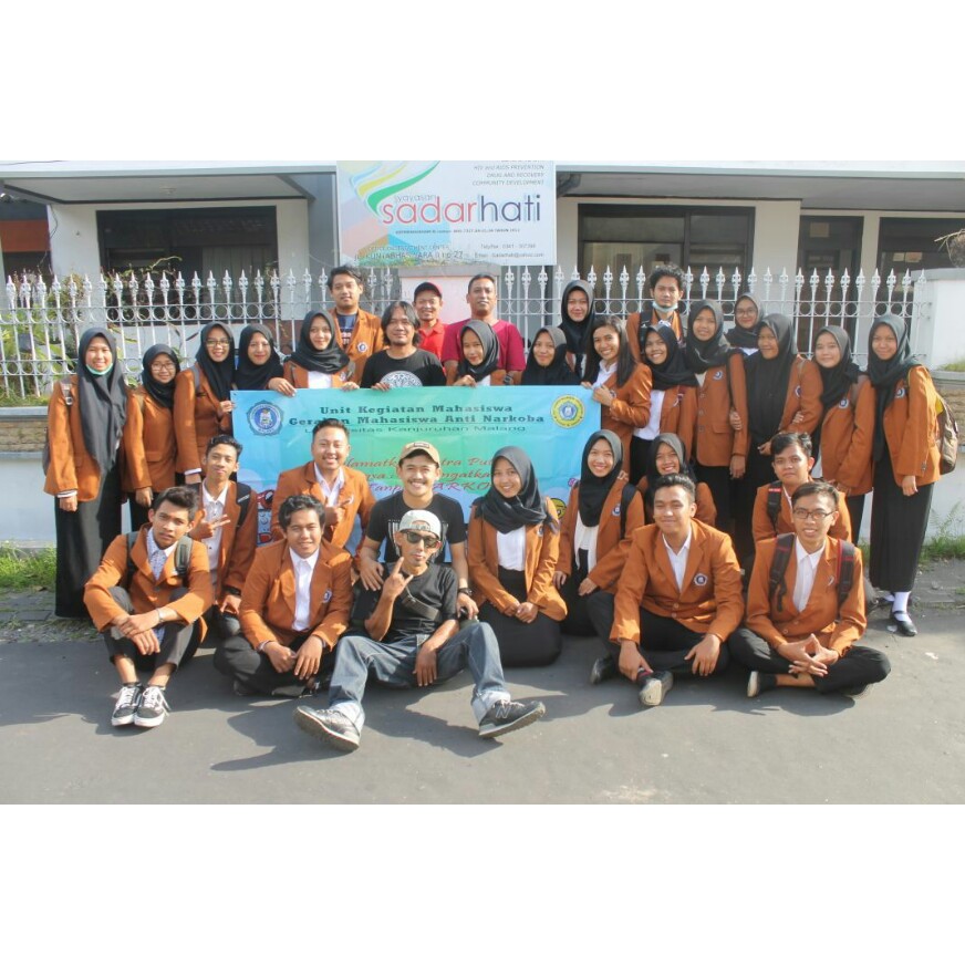 PicsArt 04 04 09.34.10