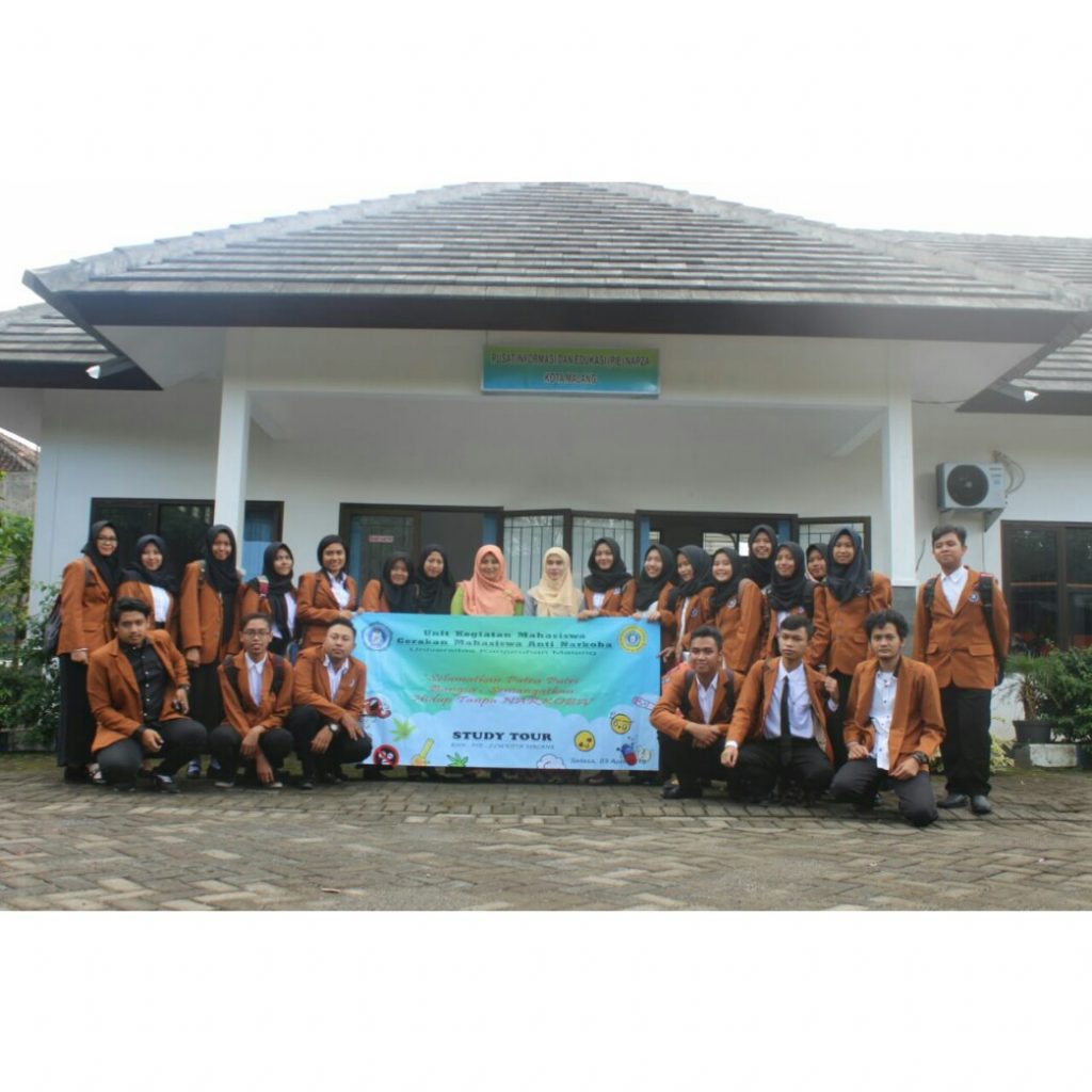 PicsArt 04 04 09.35.09 1024x1024 1