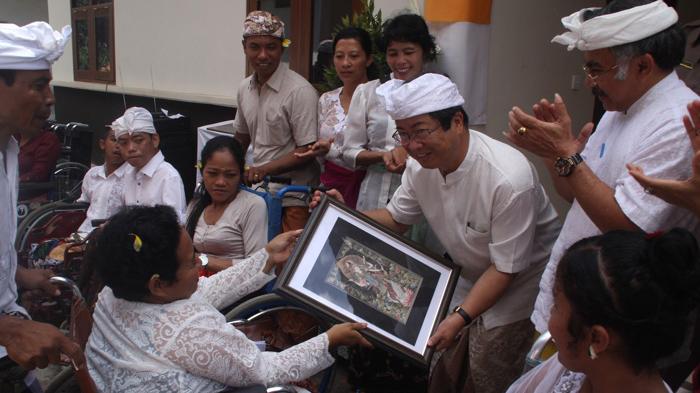 About Yayasan Senang Hati